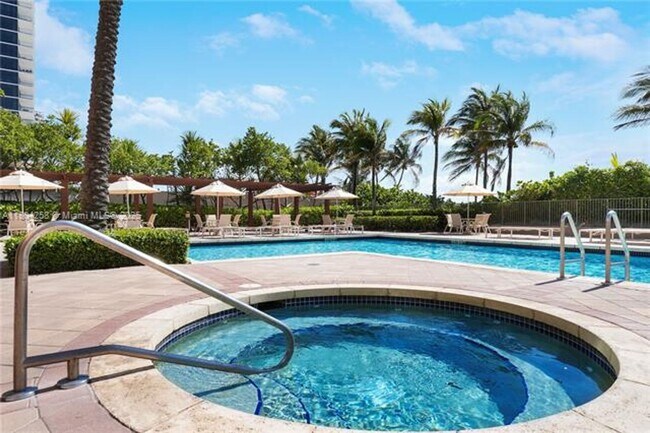 Building Photo - 2080 S Ocean Dr