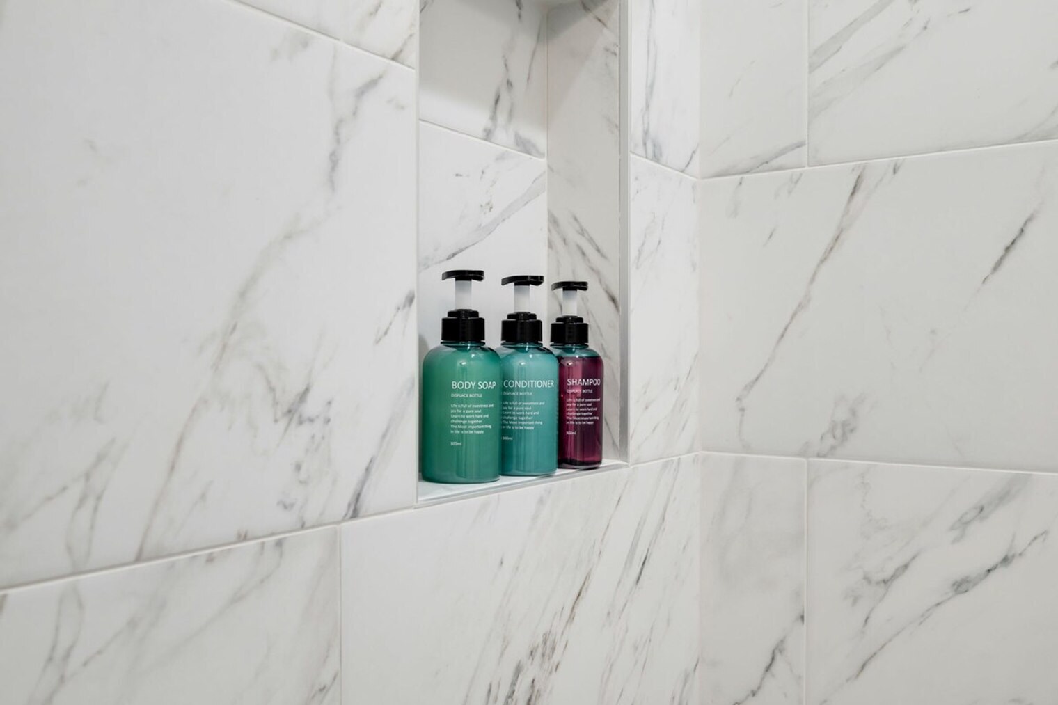 Building Photo - 5300 NE 67th St