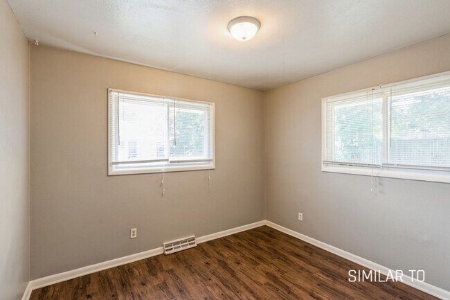 Building Photo - 3422 SW 8th St