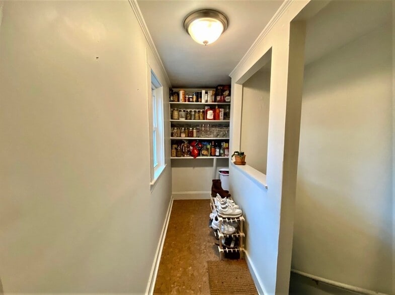 Building Photo - 1 Mead St