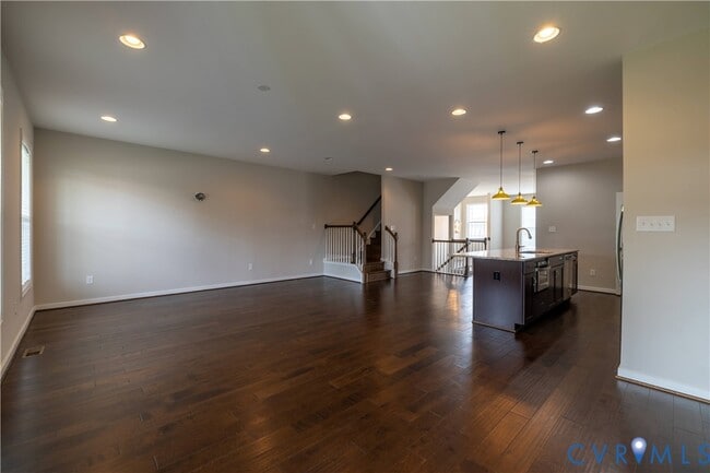 Building Photo - 11443 Hayloft Ln
