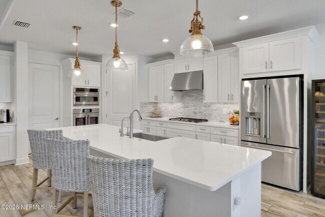 Building Photo - 175 Marquesa Cir