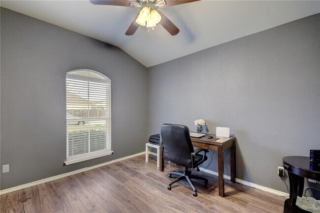 Building Photo - 1036 Estival Dr