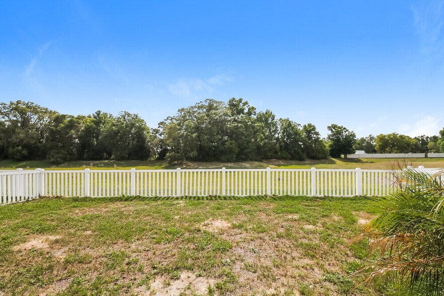 Building Photo - 749 Nodding Shade Dr