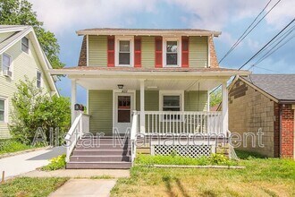 Building Photo - 14210 Athens Ave