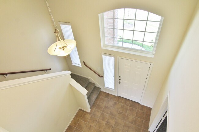 Building Photo - 30603 Gardenia Trace Dr