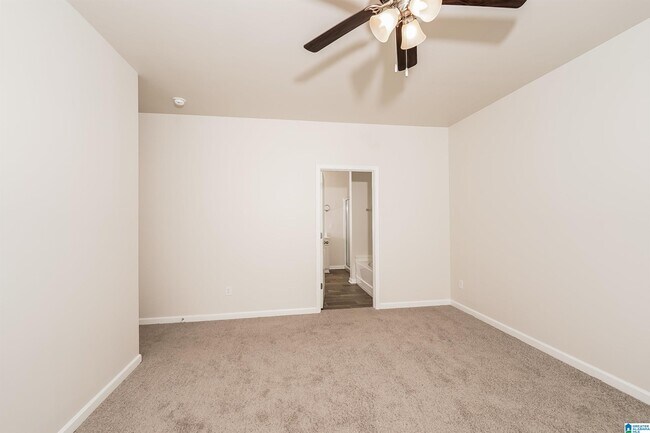 Building Photo - 1340 Archers Cv Wy