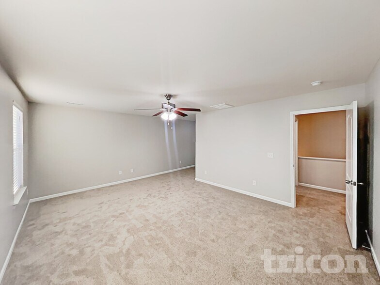 Building Photo - 5775 Midstream Cir