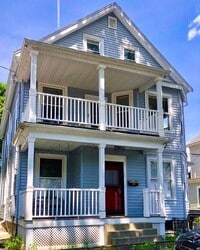 Building Photo - 178 Robbins St