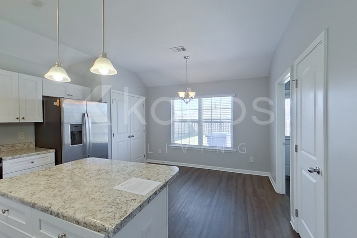 Building Photo - 107 Dawson's Ml Dr