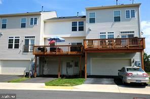 Building Photo - 42999 Edgewater St