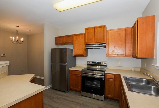 Building Photo - 6926 Rogers Point