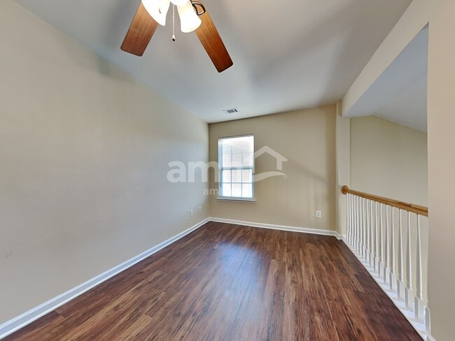 Building Photo - 11225 Amherst Glen Dr