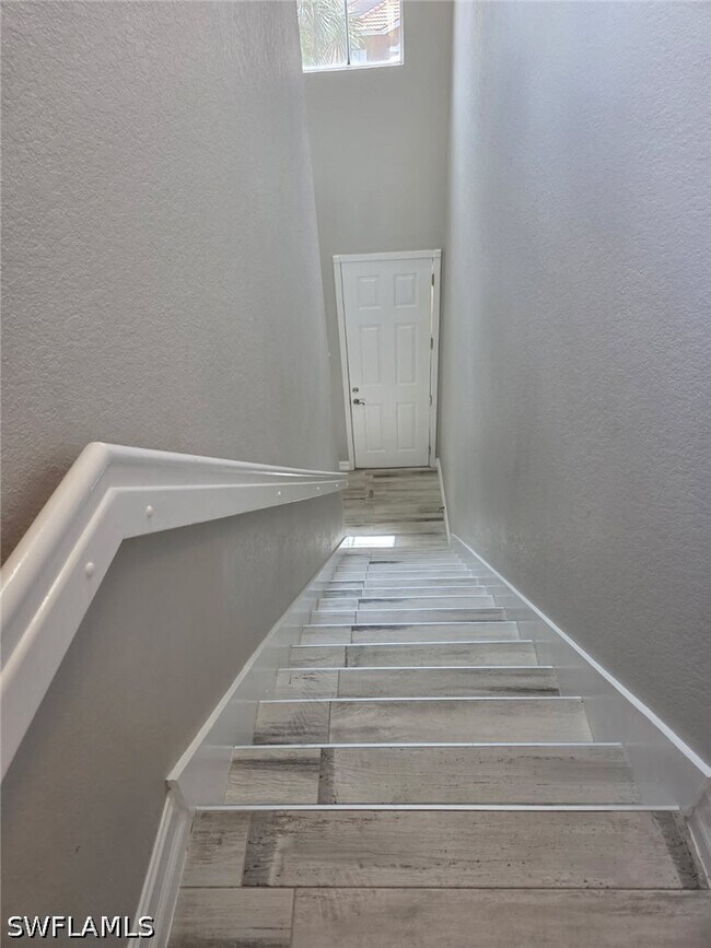 Building Photo - 7071 San Lorenzo Ct