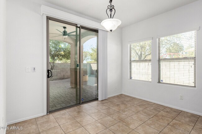 Building Photo - 1180 E Buffalo St