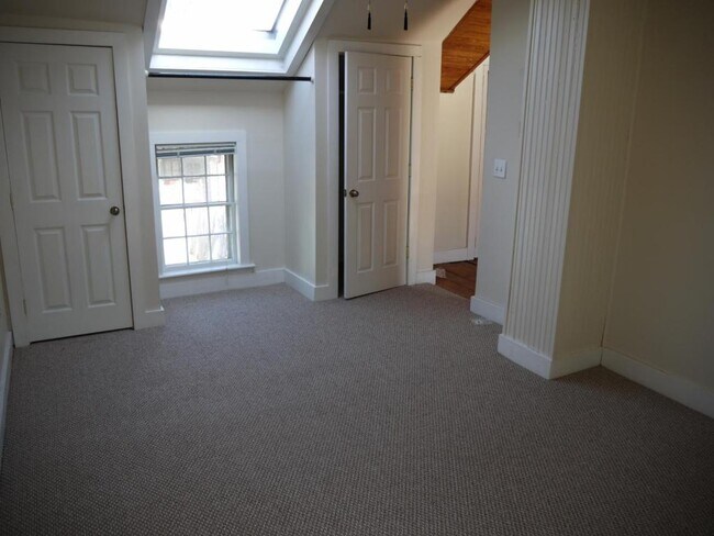 Building Photo - 110 Pear Alley