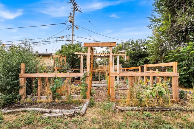 Building Photo - 2970 W 73rd Ave