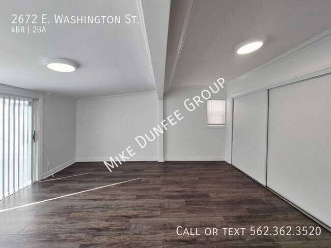 Building Photo - 2672 E Washington St