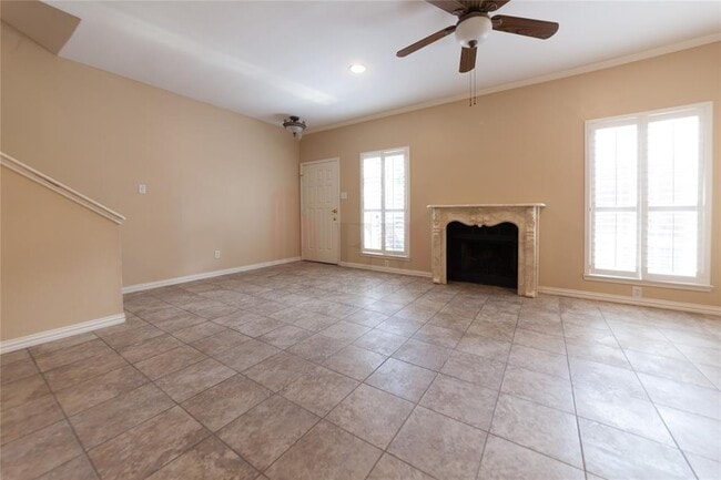 Building Photo - 3780 Tanglewilde St