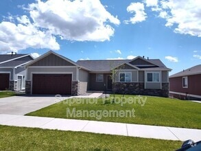 Building Photo - 5321 Carmel Dr