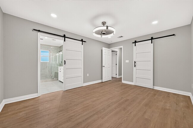 Building Photo - 1722 Shannon Valley Dr