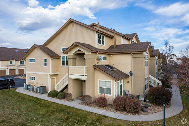 Building Photo - Steeplechase Condos