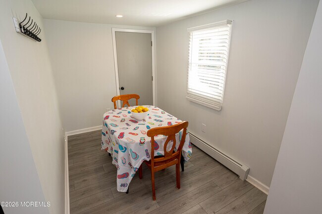 Building Photo - 17 George Rd