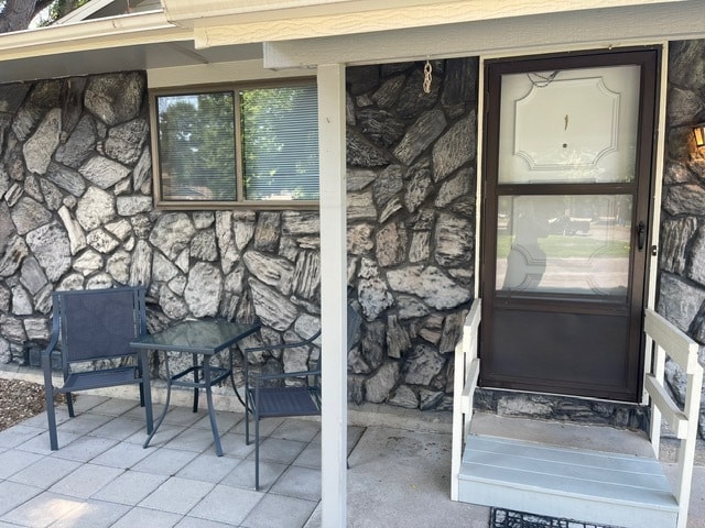 Building Photo - 1001 Strachan Dr