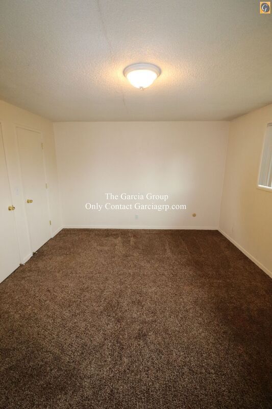 Building Photo - 581 Holmes Ln