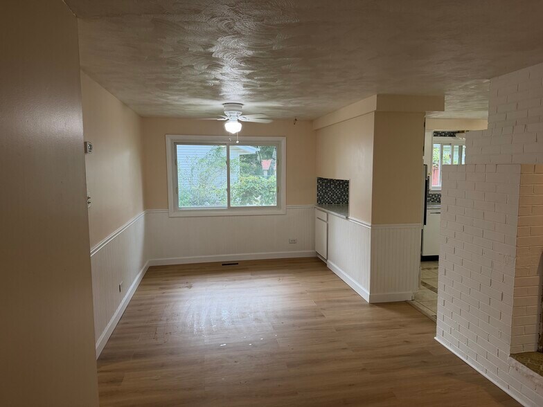 Building Photo - 1316 Norwell Ln