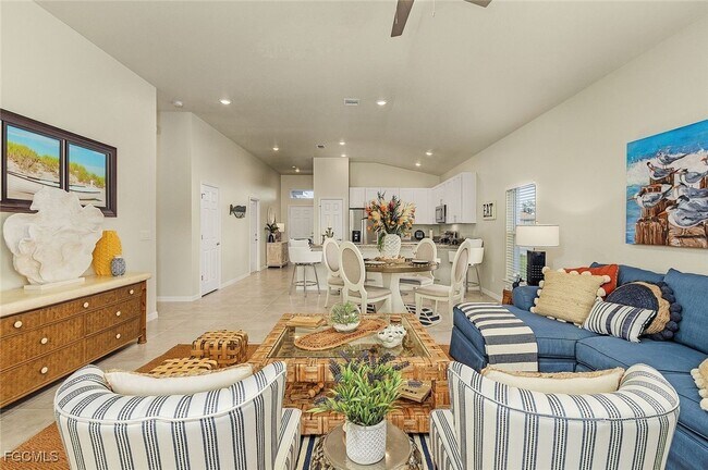 Building Photo - 117 NE 7th Terrace