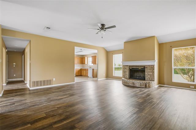 Building Photo - 100 Pinnacle Cir