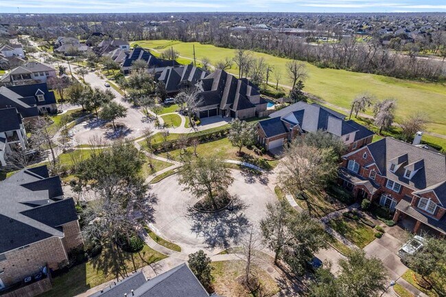 Building Photo - 8503 Stones Throw Ln