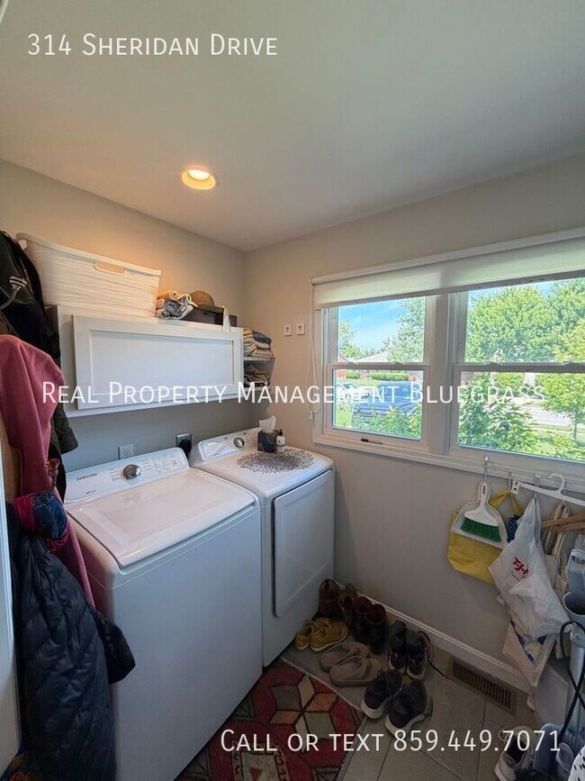 Building Photo - 314 Sheridan Dr