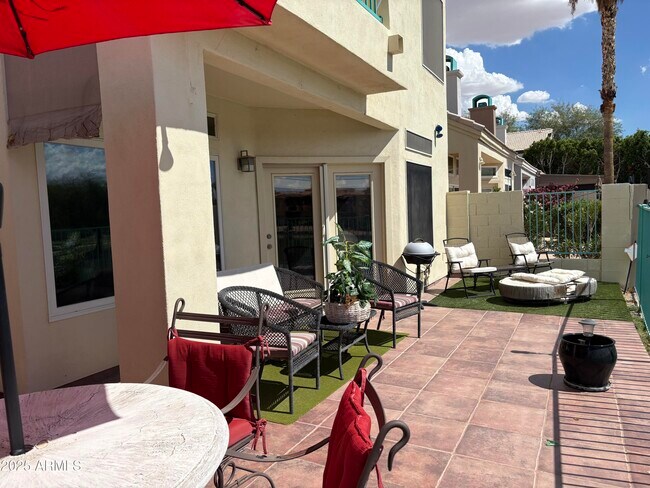 Building Photo - 1139 E Frye Rd