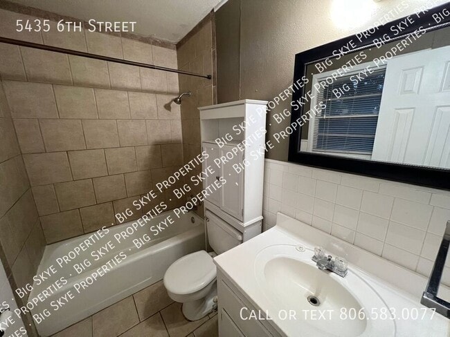 Building Photo - 5435 6th St