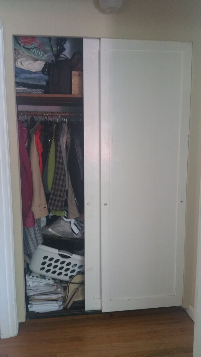 Building Photo - 6578 5th Ave NE