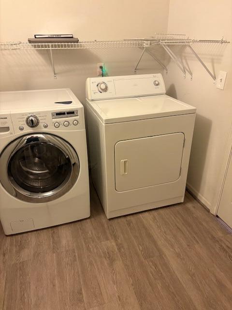 Building Photo - 3020 Barclay Way