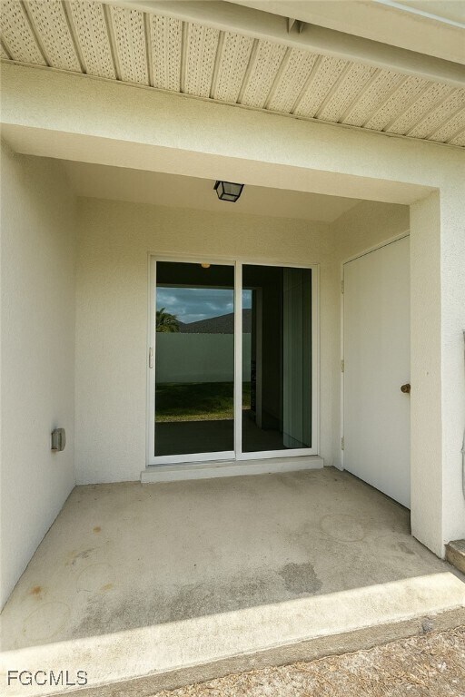 Building Photo - 1631 SW 1st Ave