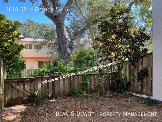 Building Photo - 1610 58th Ave S