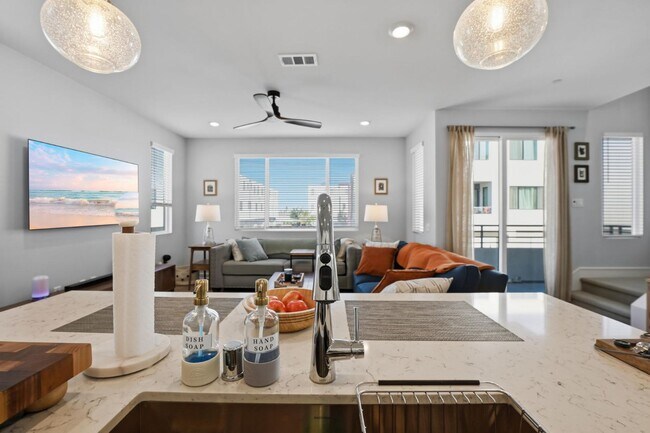 Building Photo - 2361 Acara Cir