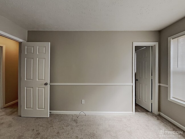 Building Photo - 476 Hale Haven Dr