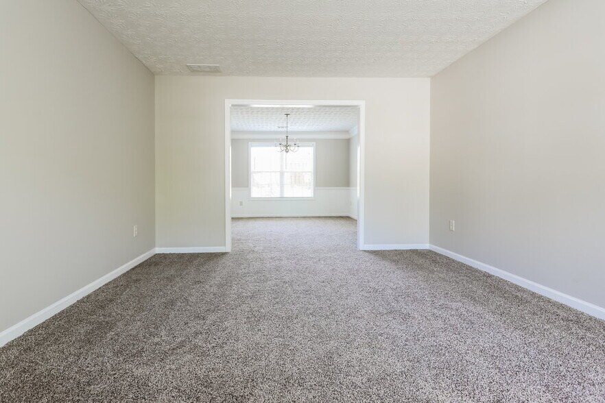 Building Photo - 3854 Sagebrush Ln