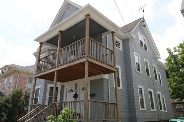 Primary Photo - 167 S Main St