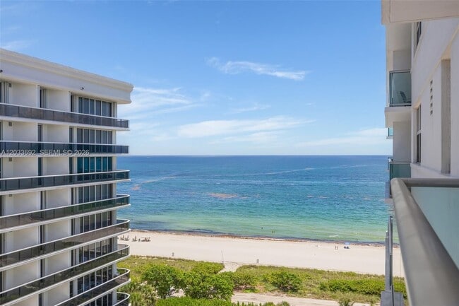 Building Photo - 9511 Collins Ave