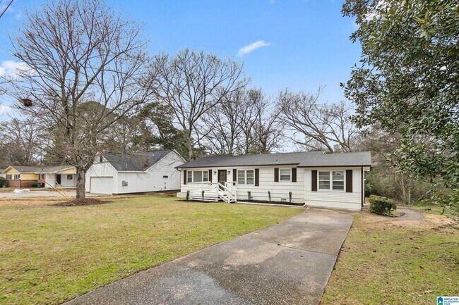 Building Photo - 428 Orchid Rd