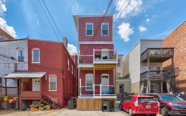 Building Photo - 3453 Holmead Pl NW
