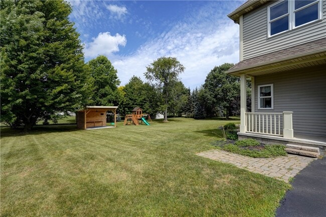 Building Photo - 83 Angels Path