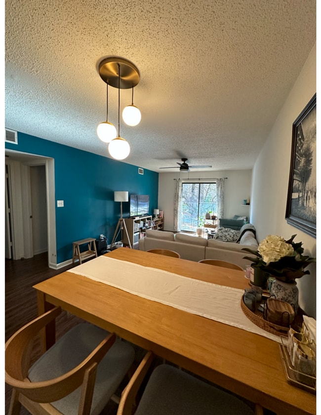 Building Photo - 2 bedroom condo across from UGA's Health and Science campus pre lease