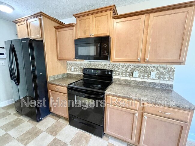 Building Photo - 315 Copper Creek Dr